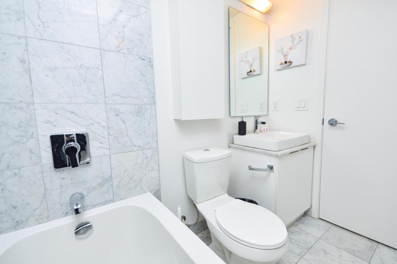 Downtown Toronto Condo Near Cn Tower, Mtcc, Rogers Center , Union Station Luaran gambar
